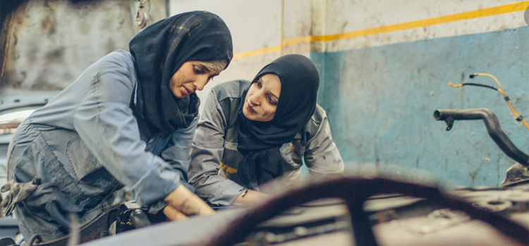 A Tétouan. «Princess Auto», le garage fait par des femmes pour des femmes.