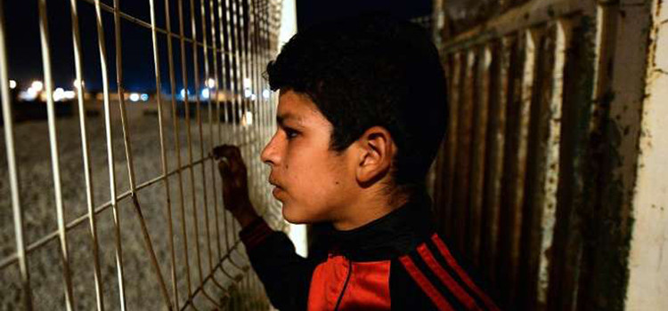 Les enfants perdus des rues de Tanger