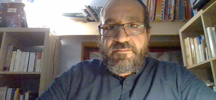 A lire, « Les Marocains et leurs langues » de Farid Bahri. A lire, « Les Marocains et leurs langues » de Farid Bahri.