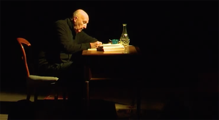 Voir le seul en scène GARY/AJAR par Philippe Lorin.